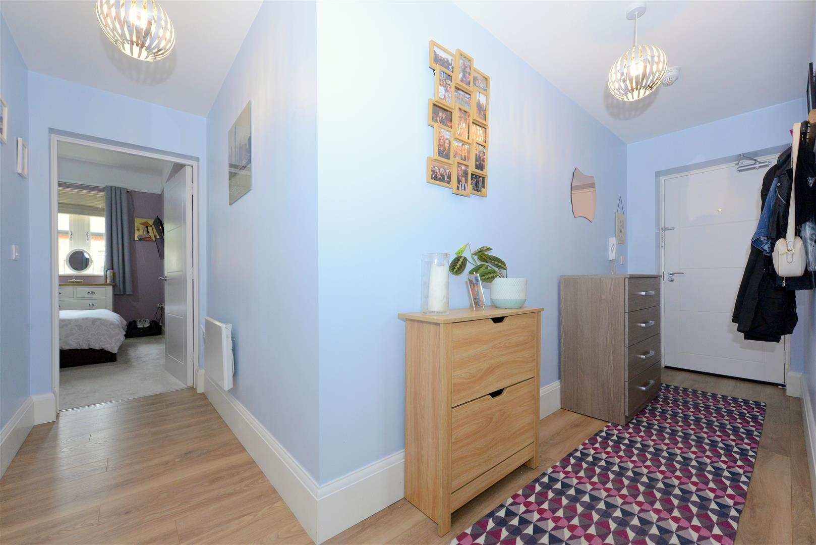 51 The Furlongs, Shrewsbury, SY3 5FU For Sale